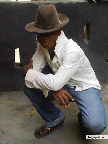 check me out. wat do u think? - click for next photo