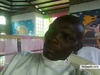 caption - click for next photo
