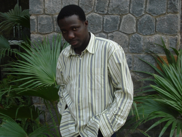 - click for next photo