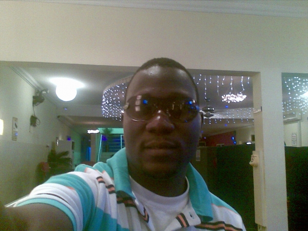  - click for next photo