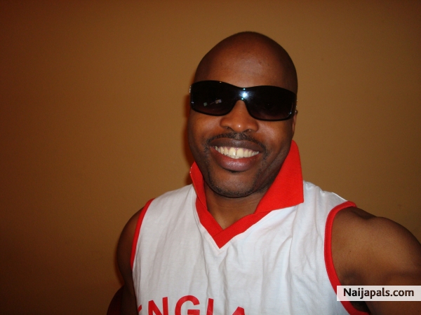 ITS MY SPECIAL DAY.SMILINGGGGGGGGGGGGGGGGGGG - click for next photo