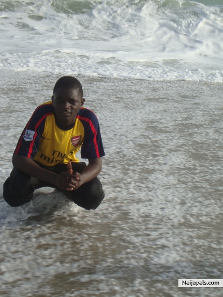  - click for next photo