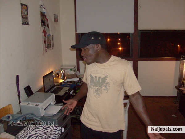  - click for next photo