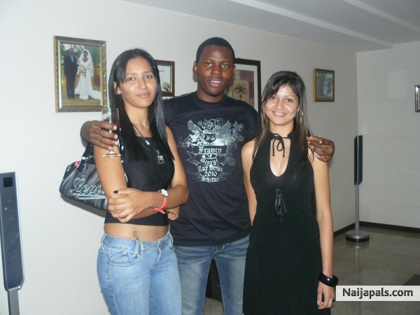  - click for next photo