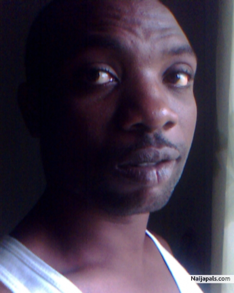 ME AGAIN - click for next photo