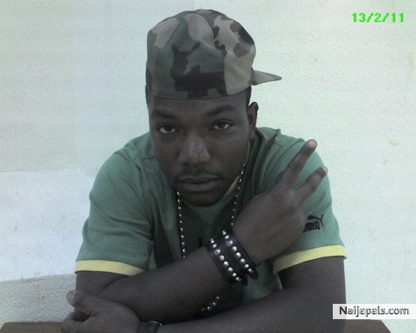  - click for next photo