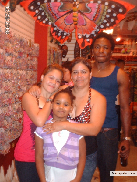 Family N Friends - click for next photo