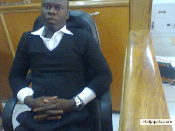 NA GOD - click for next photo