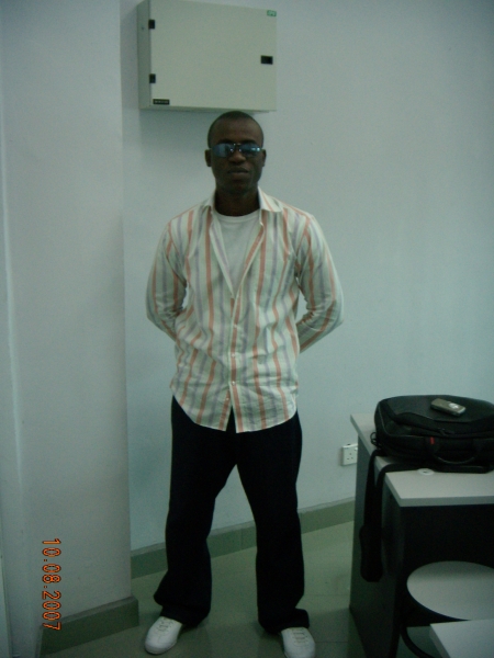  - click for next photo