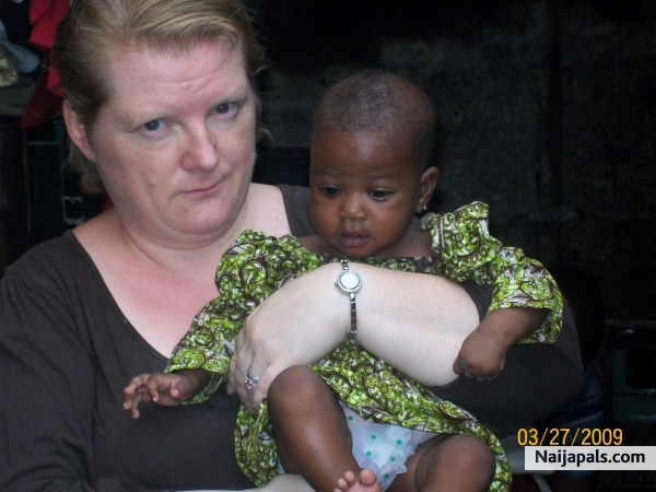 kids just loved me there 1st white woman - click for next photo