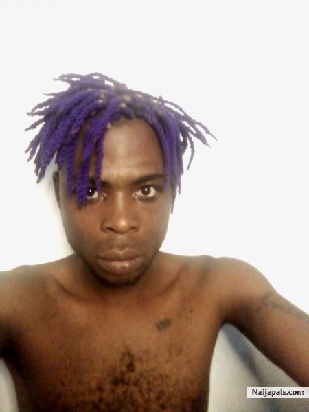 I Only look up to God Baba God Bonjour - click for next photo
