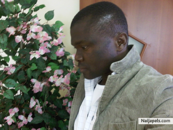 ...People dnt respect u 4 wat u do but 4 being successful at it...always recal dat.. @davohconcept - click for next photo