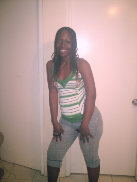 sexykadie - click for next photo