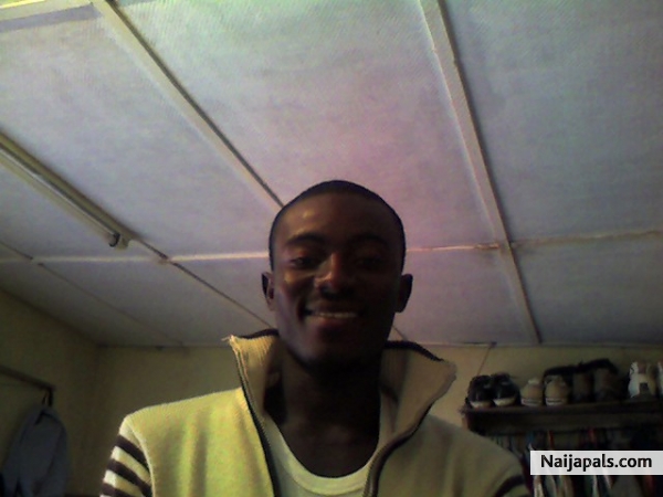 thatz me - click for next photo