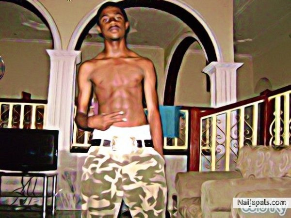  - click for next photo