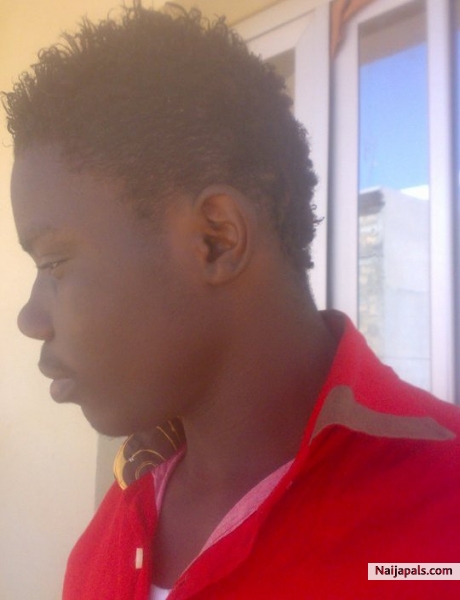 my simple self - click for next photo
