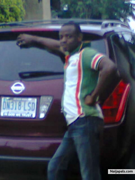  - click for next photo