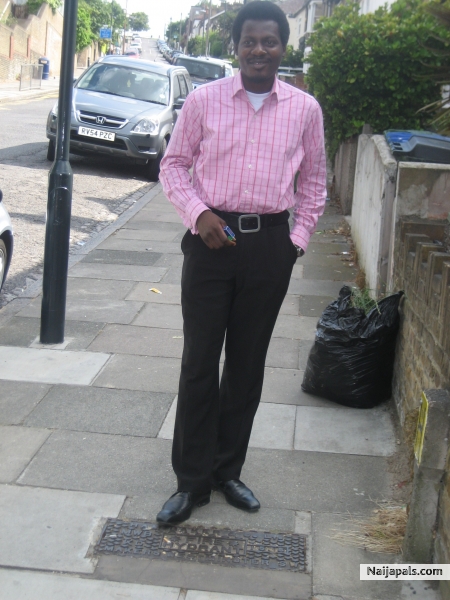  - click for next photo