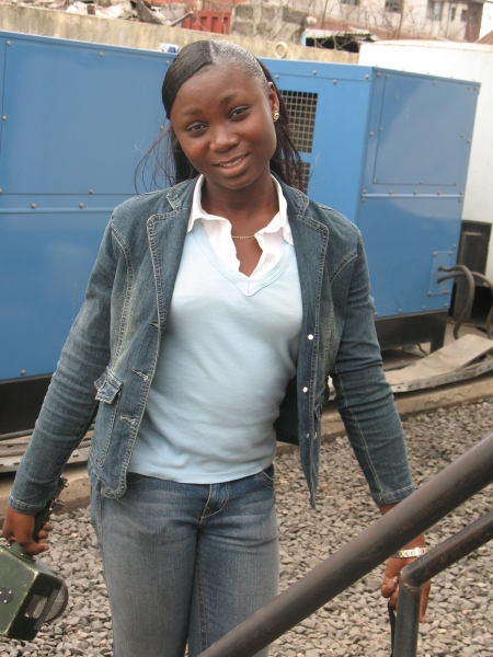 damola - click for next photo