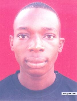 Dsnayemi,I Rule My WORLD - click for next photo