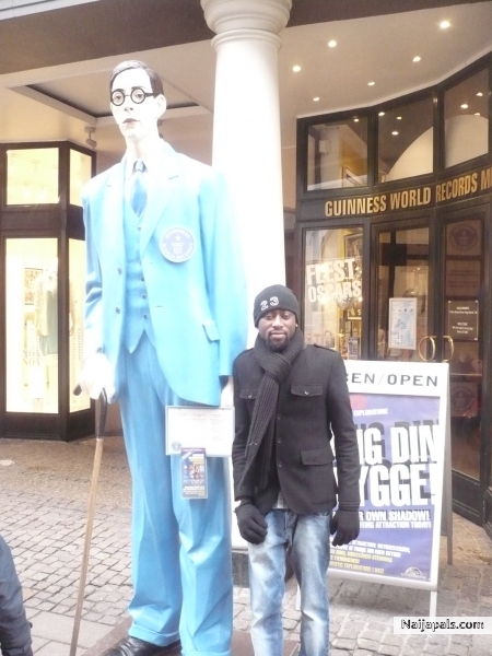  - click for next photo