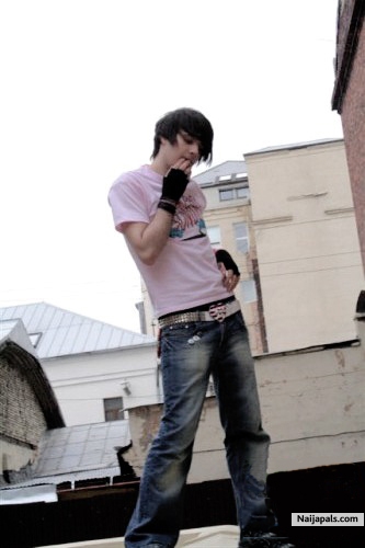 BOBBY - click for next photo