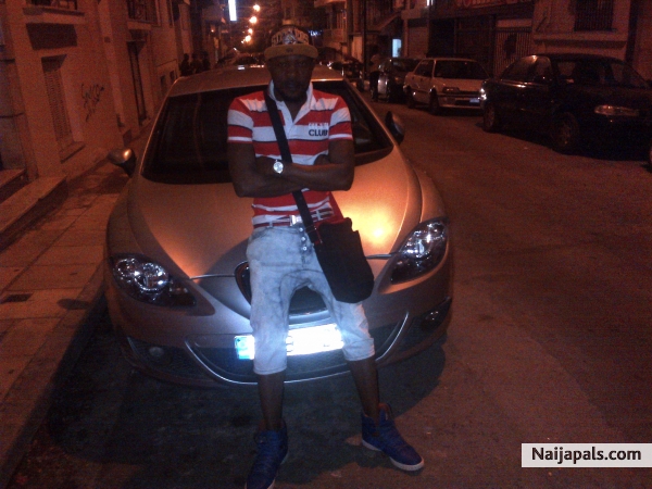  - click for next photo