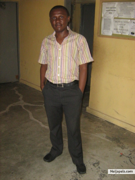  - click for next photo