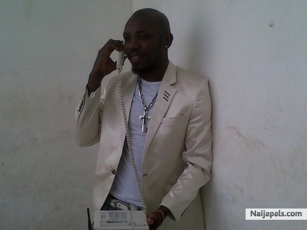 hi is frank - click for next photo