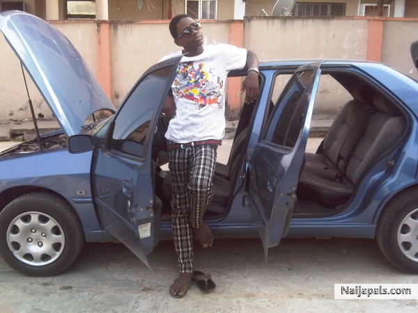  - click for next photo