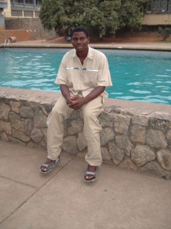 Me at the Swimming Pool..... Wanna Swim? ome with me - click for next photo