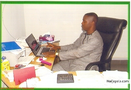  - click for next photo