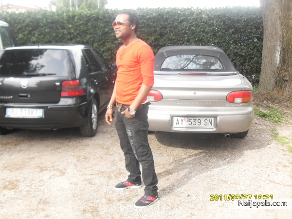  - click for next photo