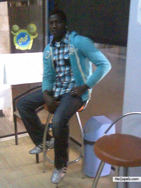  - click for next photo