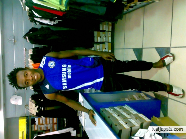  - click for next photo
