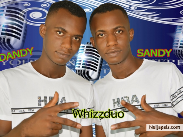 Real Whizzduo - click for next photo