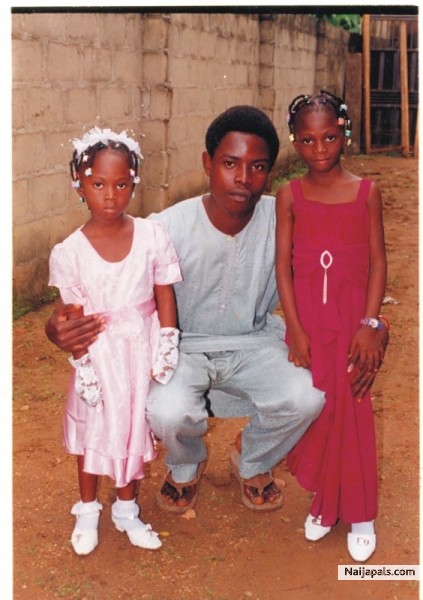 KEN AND LITTLE BRIDE - click for next photo