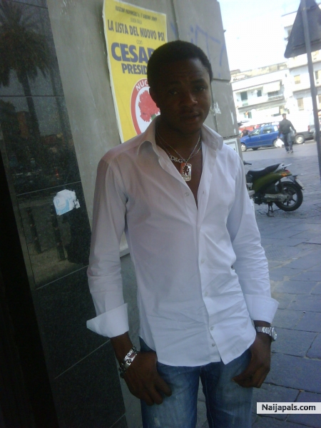  - click for next photo