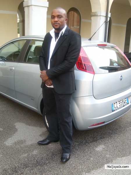  - click for next photo