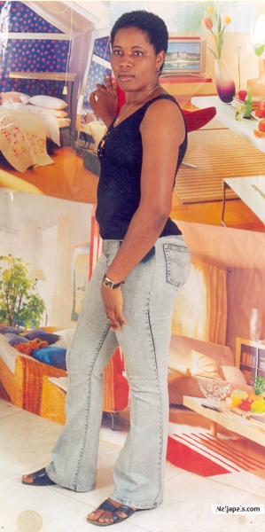  - click for next photo