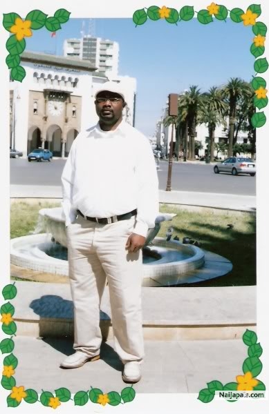  - click for next photo