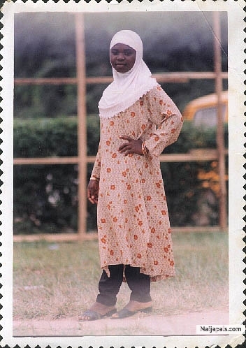  - click for next photo