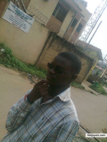 ' ' GET RICH OR DIE TRYING' COS AM LIVING MY OWN LIFE' ' - click for next photo