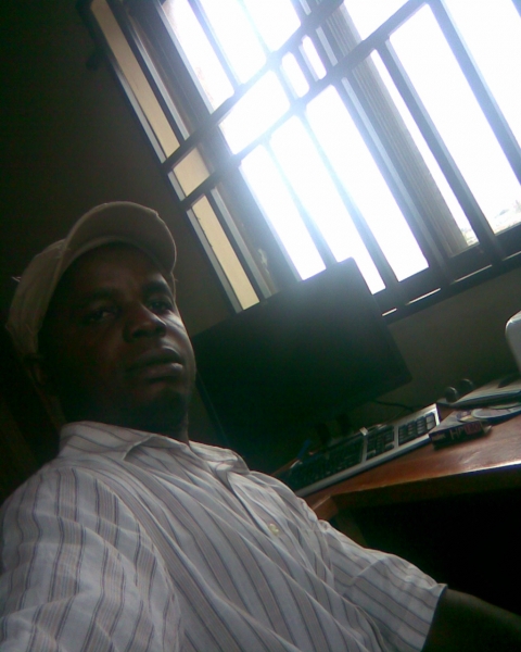  - click for next photo