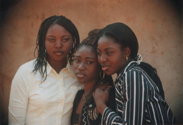 ON3 SISTAZ - click for next photo