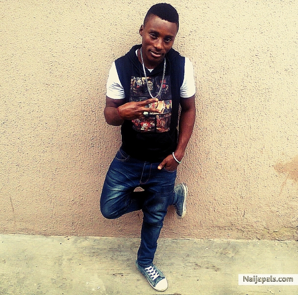  - click for next photo