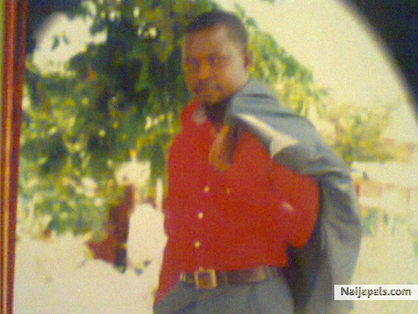  - click for next photo