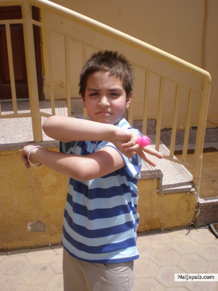  - click for next photo