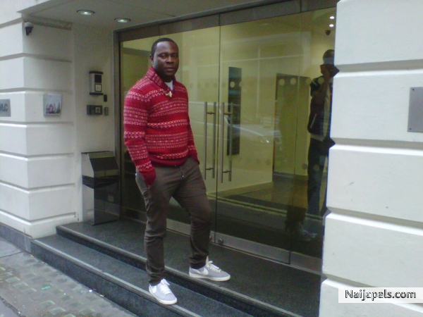  - click for next photo