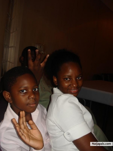 at da party b4 everyone got dere - click for next photo